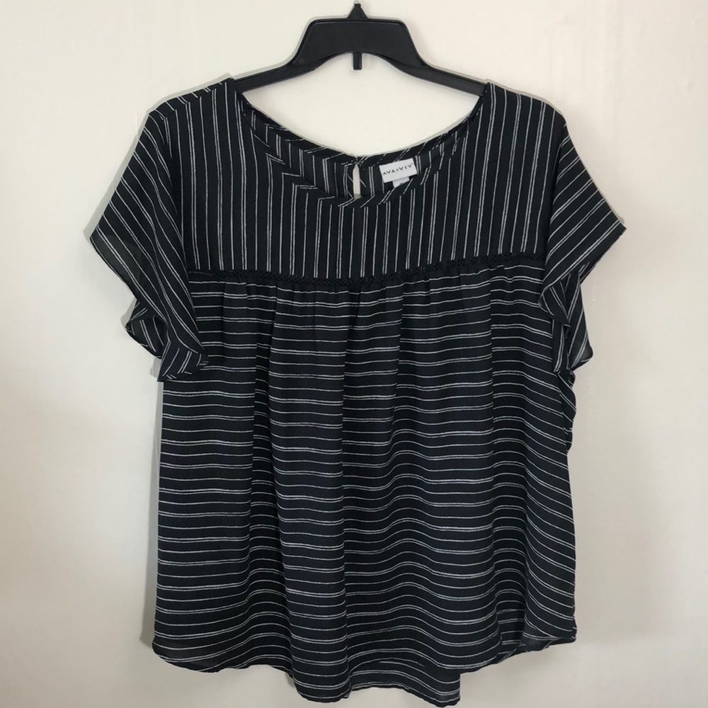 💕🌻Ava & Viv Chiffon Flowy Top